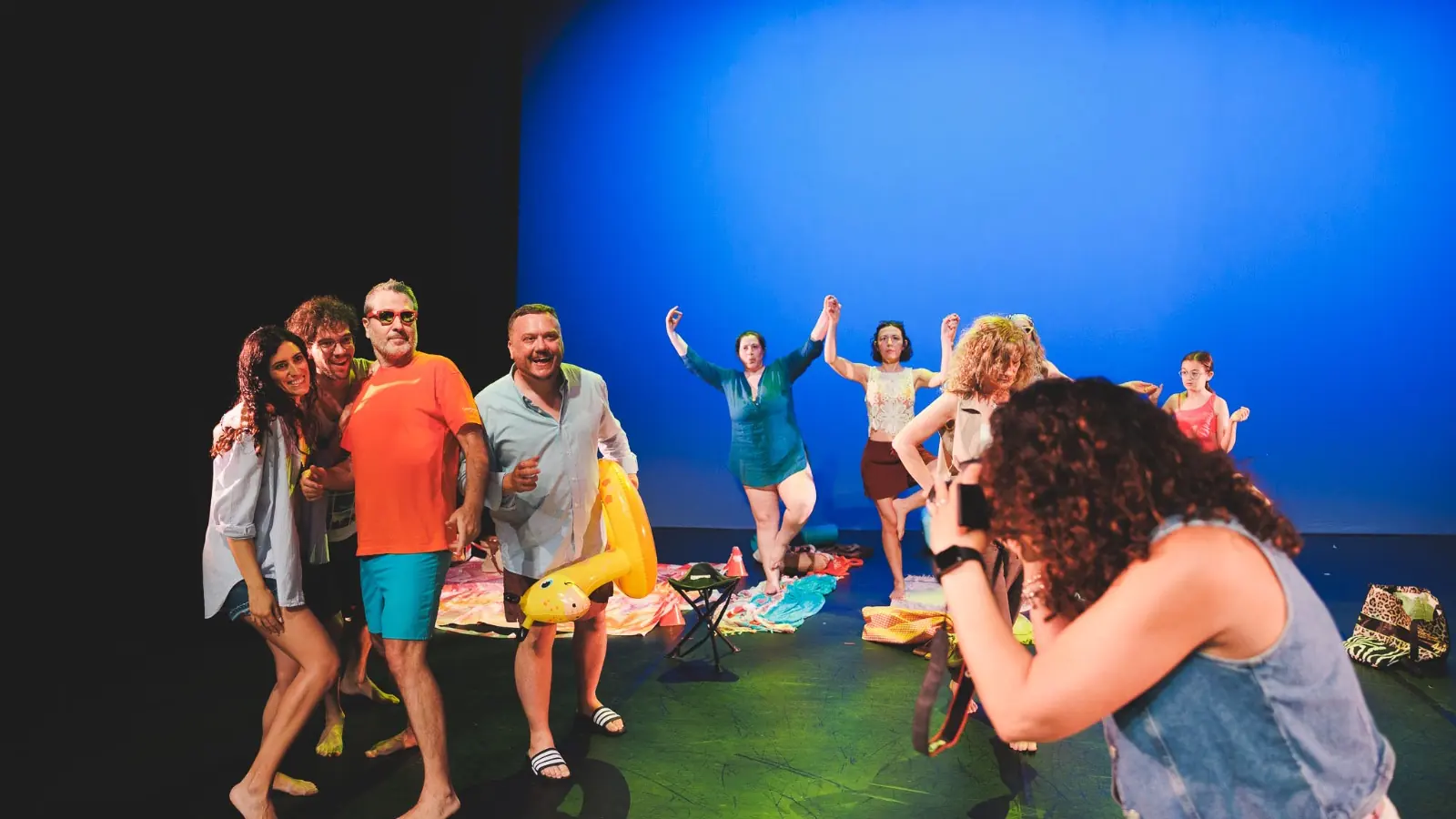 Commedia in spiaggia degli allievi adulti - saggi e spettacoli 2026, Accademia OltrePalco Bari