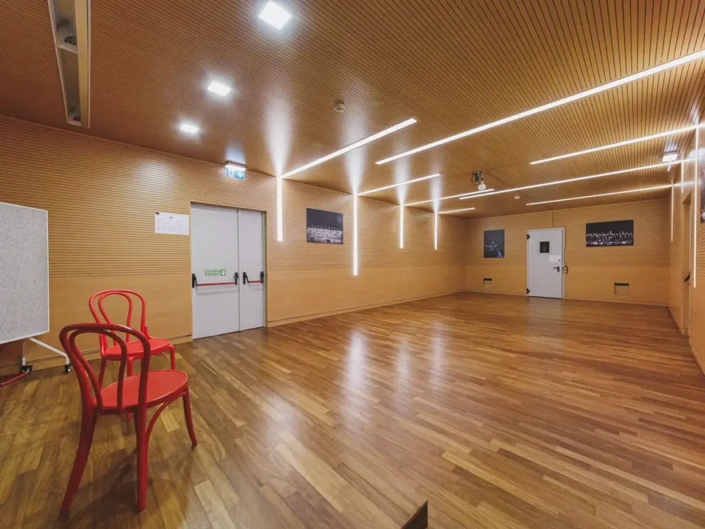 Sala Regia - Accademia OltrePalco, Bari