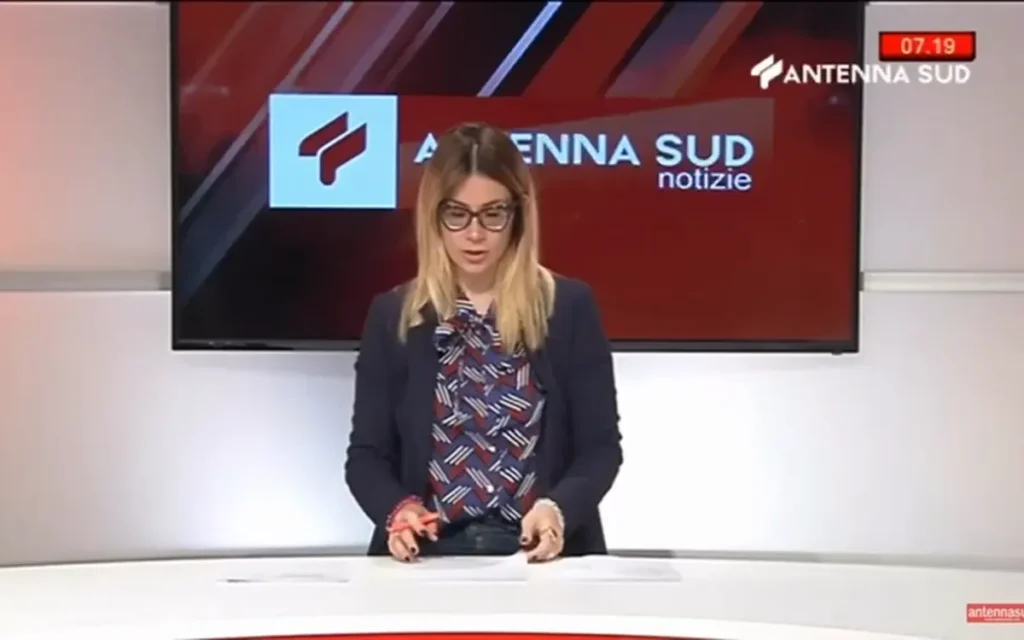 Anteprima servizio Antenna Sud sui monologhi contro la violenza all'IPM Fornelli, 2019